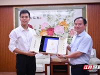 皇家马德里VS阿拉维斯直播_皇家马德里VS阿拉维斯直播在线观看_皇家马德里VS阿拉维斯直播免费直播无插件